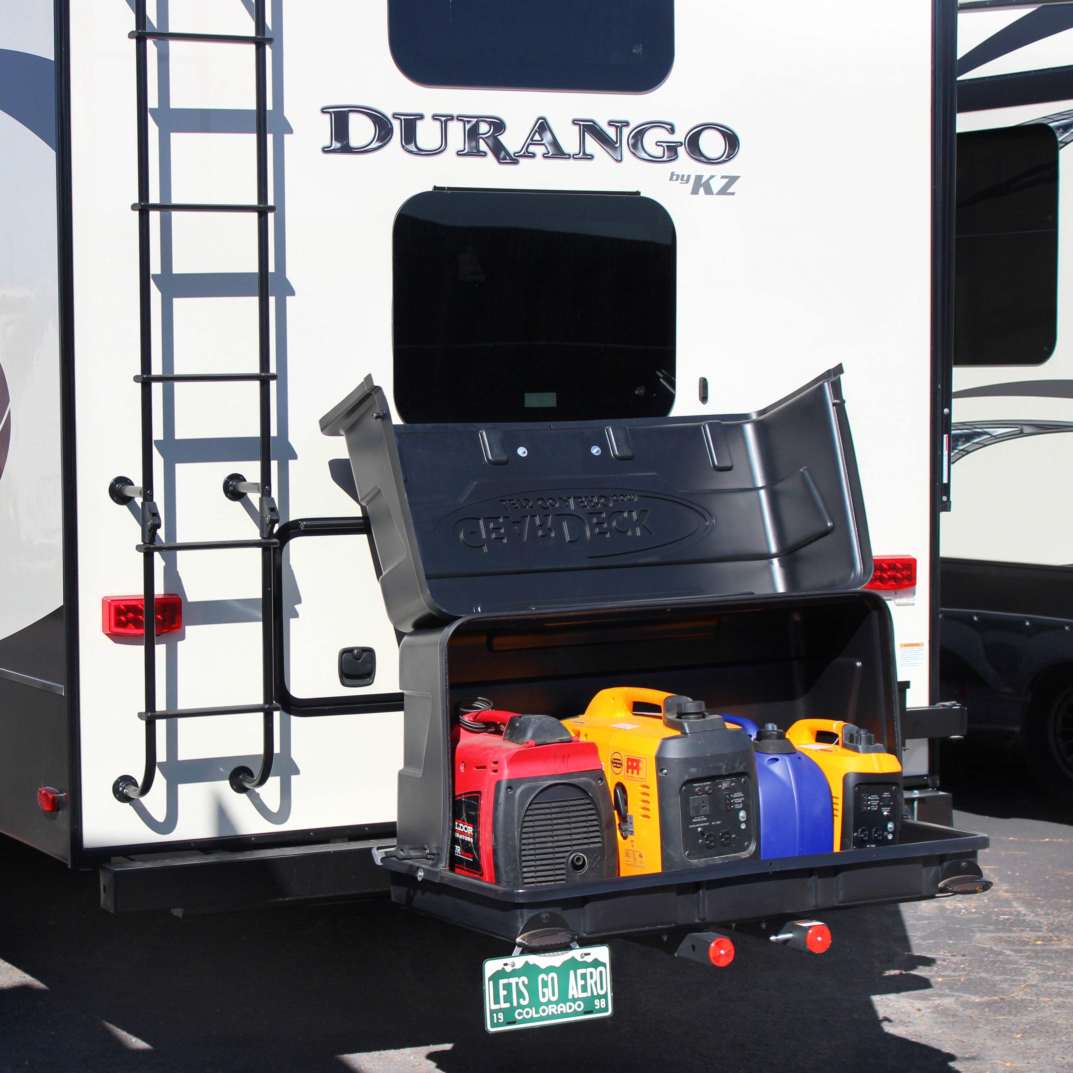 Cargo carrier online storage